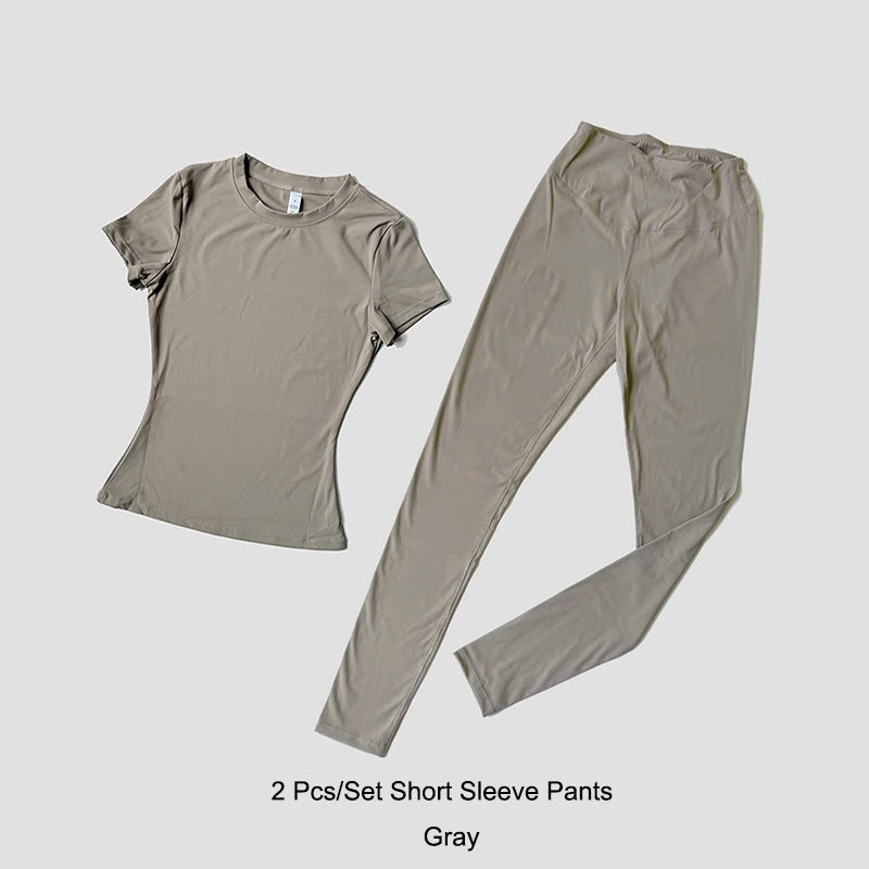 Quick-Drying Gym & Sport Breathable Shirt & Leggings