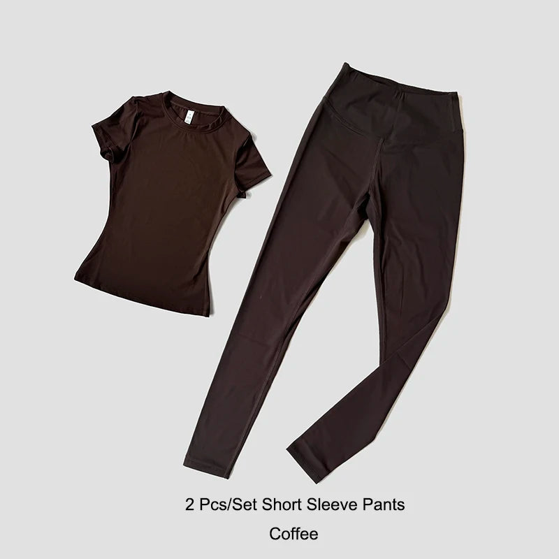 Quick-Drying Gym & Sport Breathable Shirt & Leggings