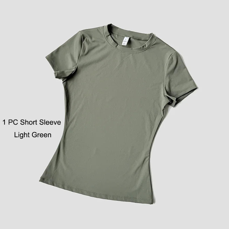 Quick-Drying Gym & Sport Breathable Shirt & Leggings