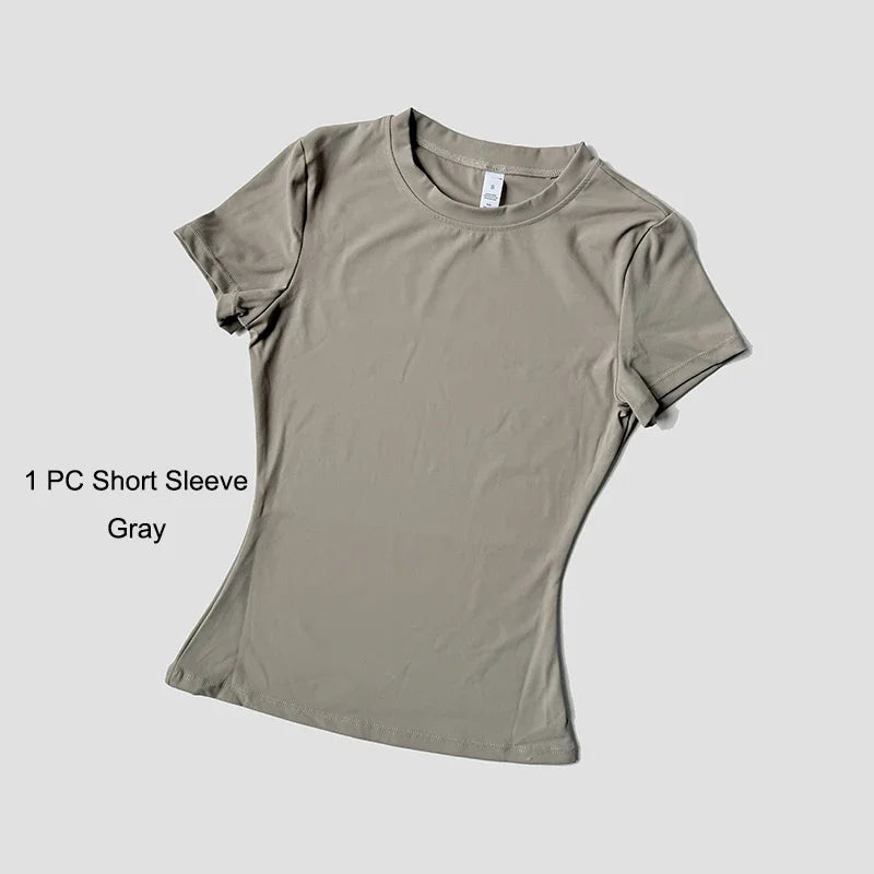 Quick-Drying Gym & Sport Breathable Shirt & Leggings